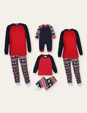Pijamale de familie cu imprimeu în dungi de elan de Crăciun