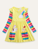 Einhorn-Blumen-Applikation-Regenbogen-Langarmkleid